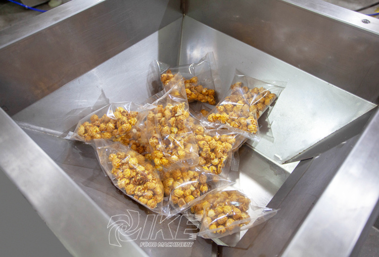 popcorn pouch packing machine.jpg