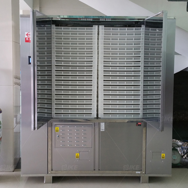 Stable performance vegetable dryer